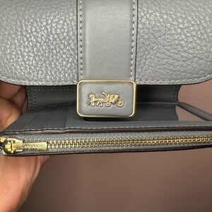 Pre-Owned Coach Medium Grace Wallet in Gold/Granite color
